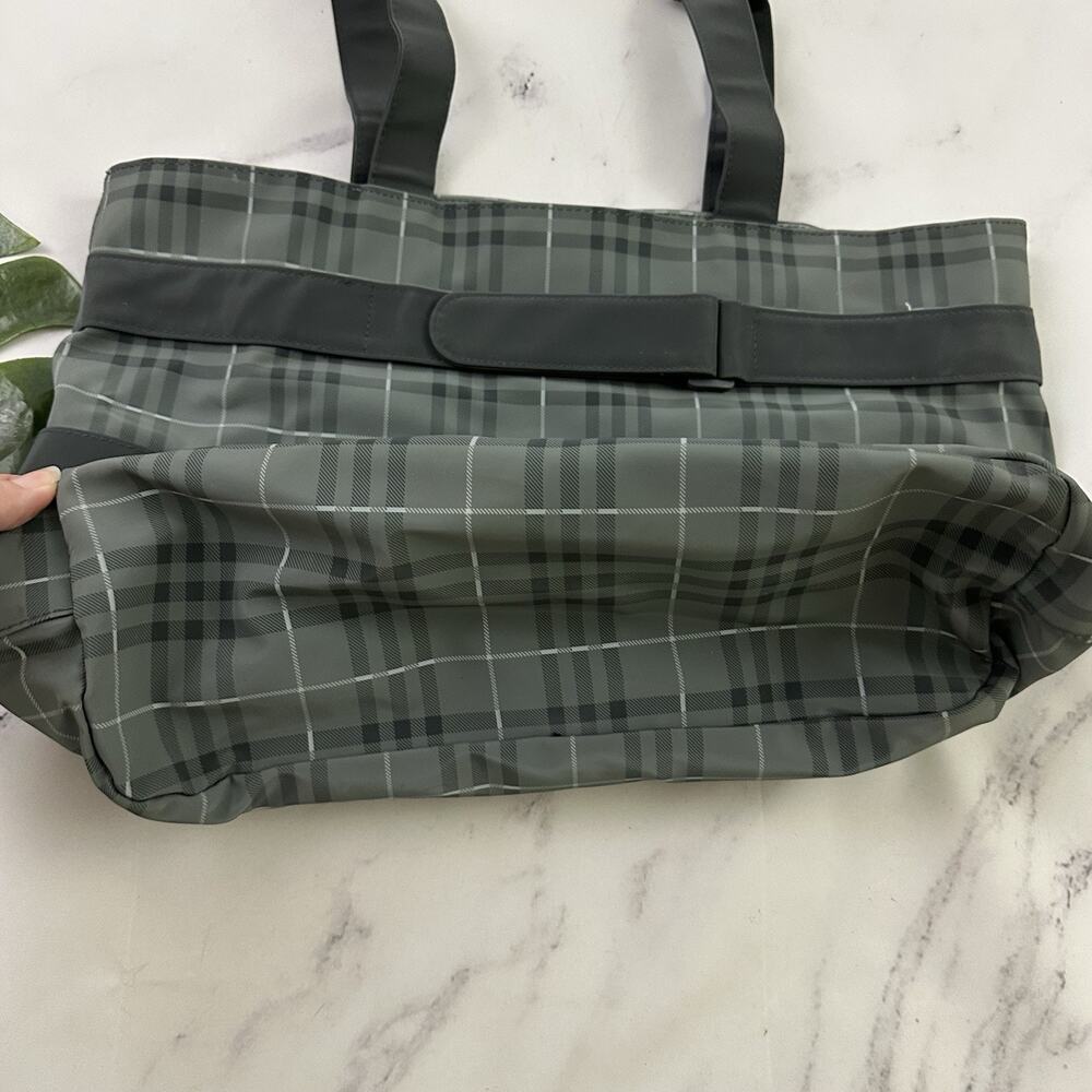 Disney Vintage Y2k Winnie the Pooh Tote Bag Purse Gray Plaid Embroidered Nylon - Picture 4 of 7